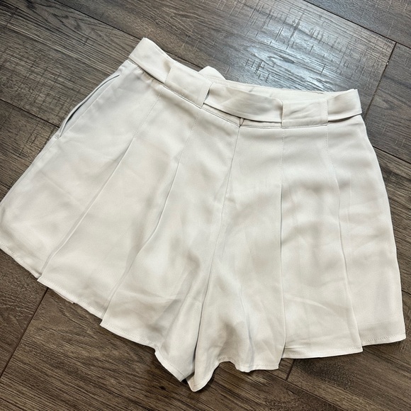 Sunday Best | Westley Short - Picture 5 of 7